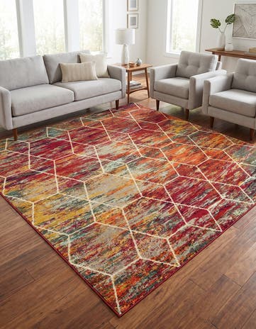 7' 10 x 7' 10 Lattice Frieze Square Rug
