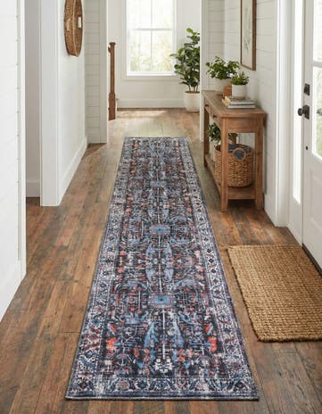 2' 7 x 13' Washable Mangata Runner Rug