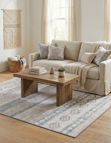 5' x 8' Washable Timeless Rug