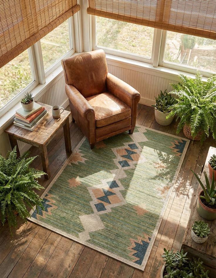 Detail image of 4' x 6'  Washable Baja Indoor / Outdoor Rug