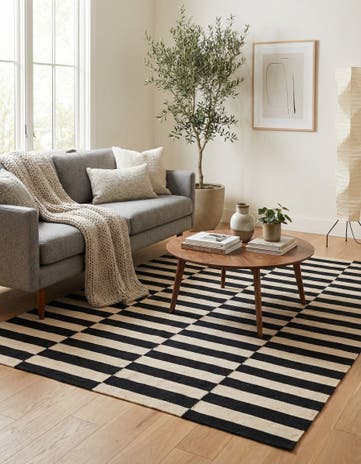 5' 2 x 6' 7 Hand Woven Kilim Modern Wool Rug