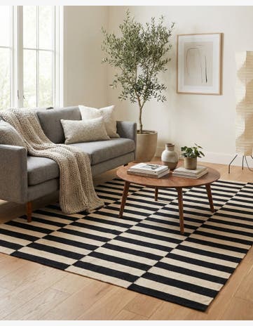 5' 2 x 6' 7 Hand Woven Kilim Modern Wool Rug