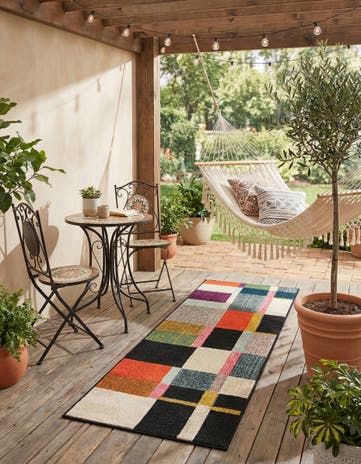 Easy-Clean Casablanca Indoor / Outdoor Runner Rug