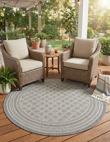 Gray Easy-Clean Trellis Indoor / Outdoor Round Rug