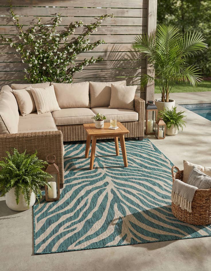 Detail image of 5' 3 x 8'  Washable Safari Indoor / Outdoor Rug