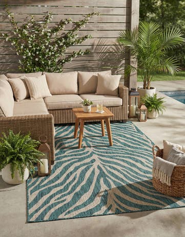 Teal Easy-Clean Safari Indoor / Outdoor Rug