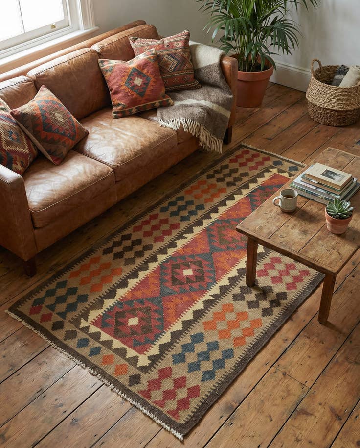 Detail image of 3' 6 x 6' Hand Woven Kilim Maymana Wool Rug