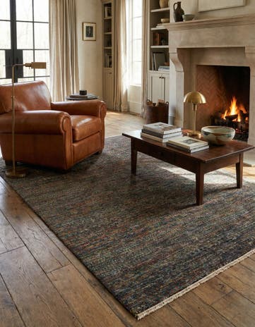 6' 7 x 9' 10 Agra Wool Rug