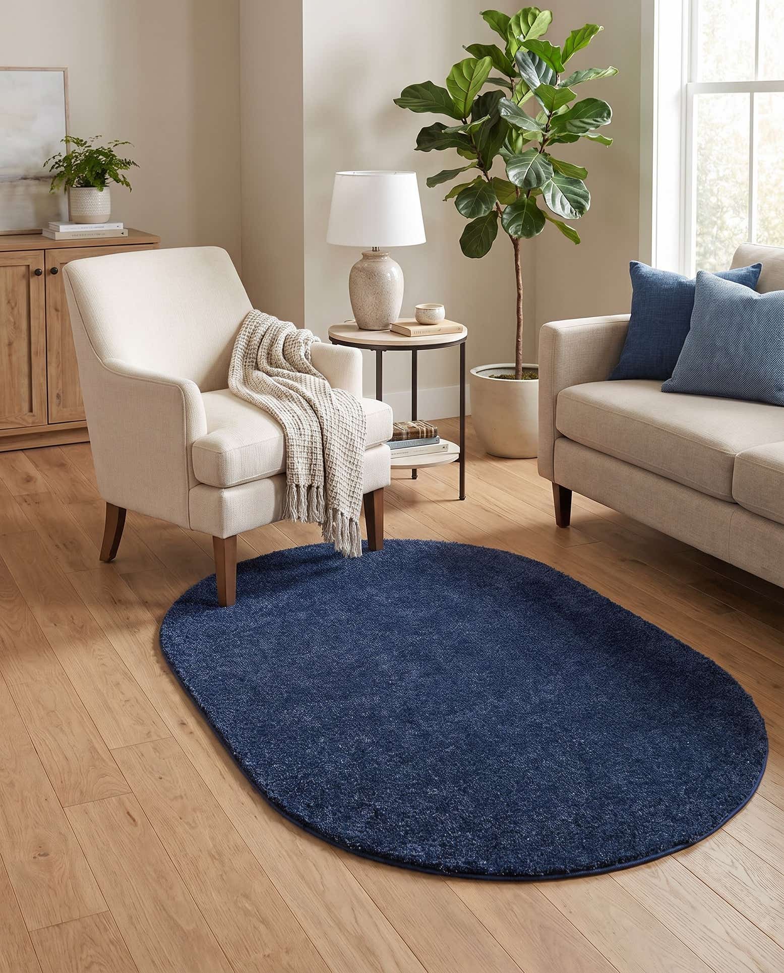 3' 3 x 5' 3 Solid Frieze Oval Rug
