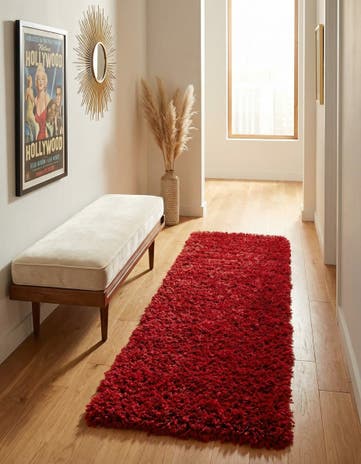 2' x 6' Marilyn Monroe&trade; Shag Runner Rug