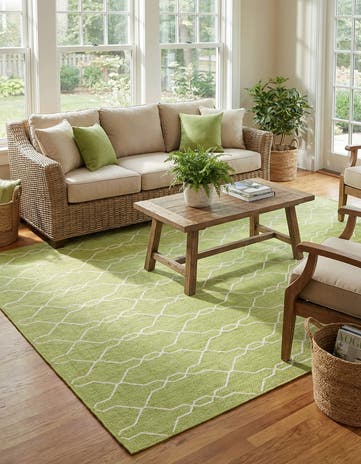Green Easy-Clean Lattice Indoor / Outdoor Rug