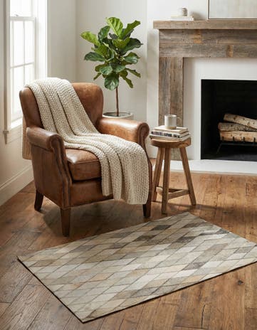 2' x 3' Cowhide Leather Rug