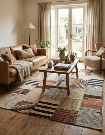 5' 4 x 8' Hand Woven Kilim Patchwork Wool Rug
