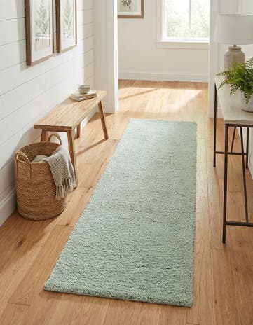 2' 2 x 6' 9 Solid Frieze Runner Rug