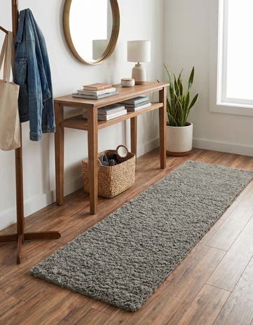 2' 2 x 6' 5 Solid Shag Runner Rug