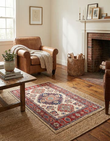 2' 8 x 4' 2 Hand Knotted Kazak Rug