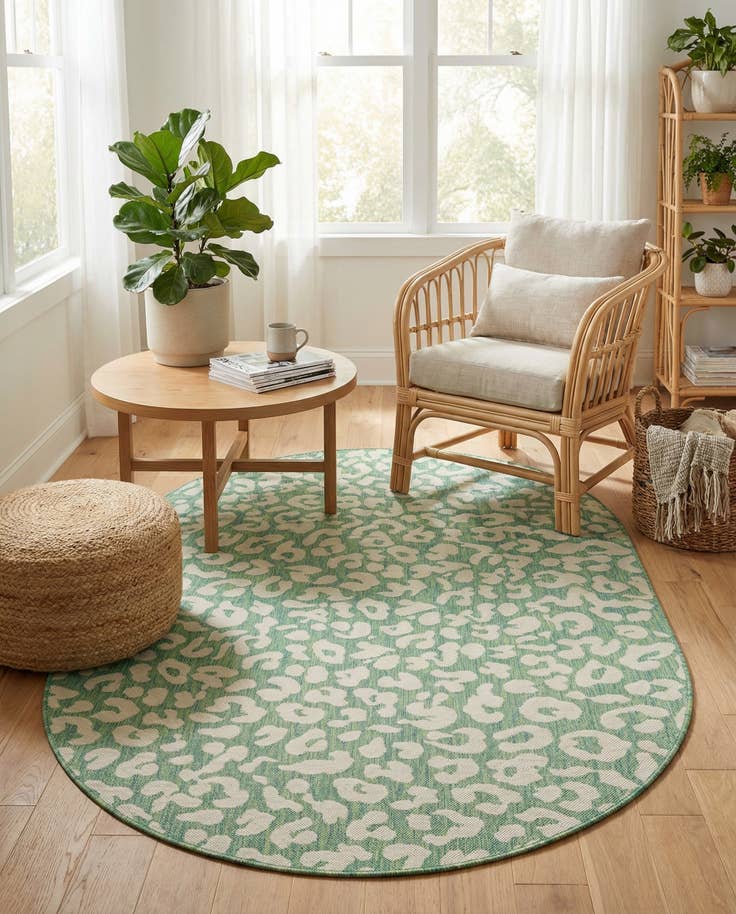 Detail image of 6' x 9' Easy-Clean Safari Indoor / Outdoor Oval Rug