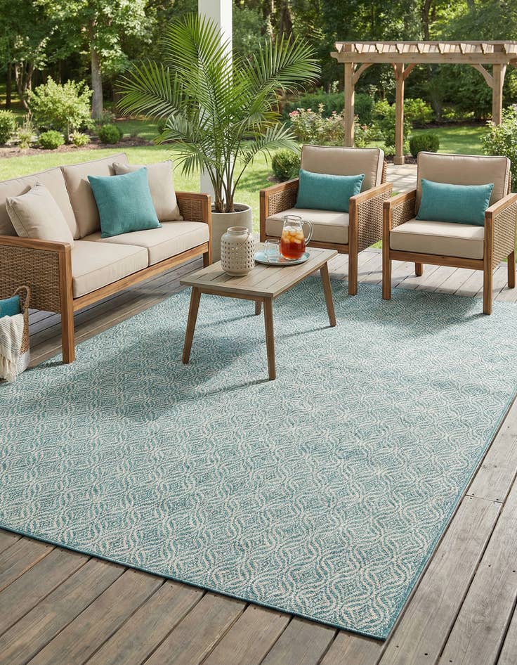 Detail image of  7' x 10'  Washable Lattice Indoor / Outdoor Rug