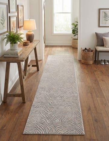 2' x 9' 10 Finsbury Runner Rug