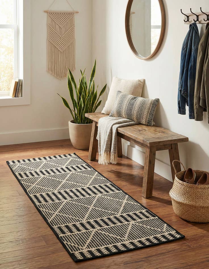 Detail image of 2' x 4'  Washable Trellis Indoor / Outdoor Runner Rug