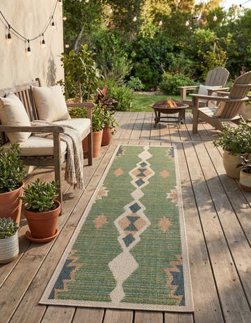 2' x 7' 10 Easy-Clean Baja Indoor / Outdoor Runner Rug