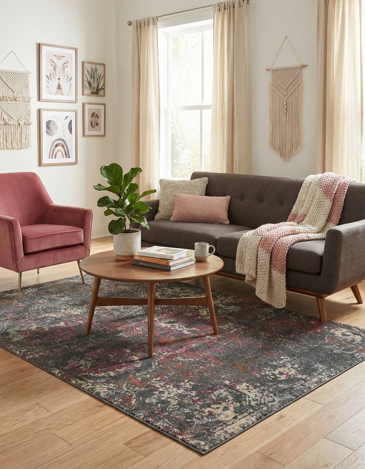 Detail image of 5' 3 x 7' 5 Aria Rug