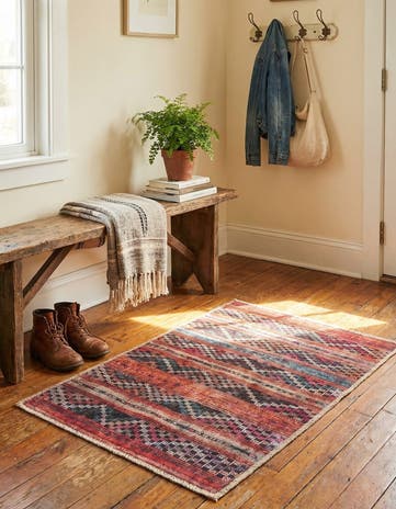 2' x 3' Washable Timeless Rug