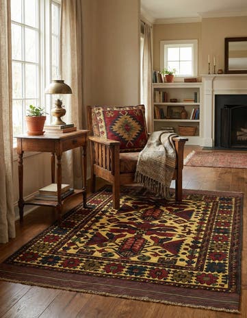 4' 1 x 6' 4 Hand Knotted Sumak Wool Rug