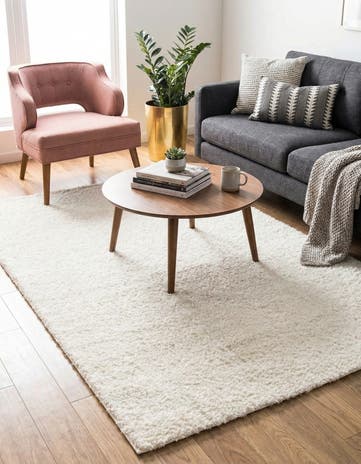 5' x 8' Solid Shag Rug