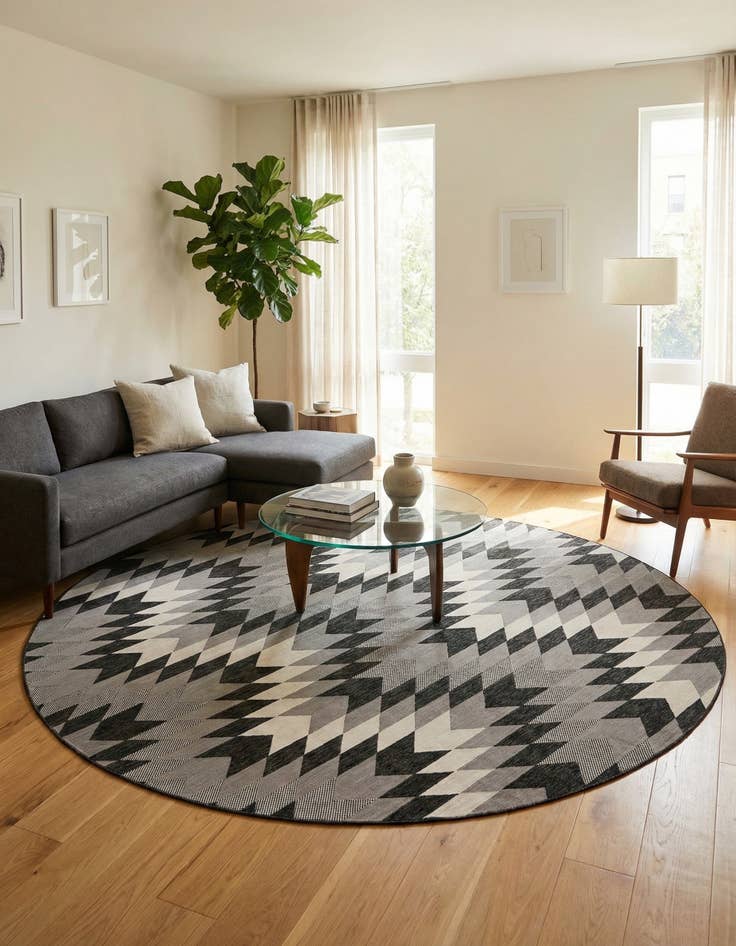 Detail image of 12' x 12'  Washable Modern Indoor / Outdoor Round Rug