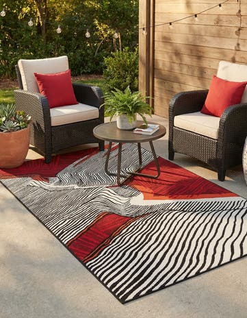 5' x 8' Easy-Clean Modern Indoor / Outdoor Rug