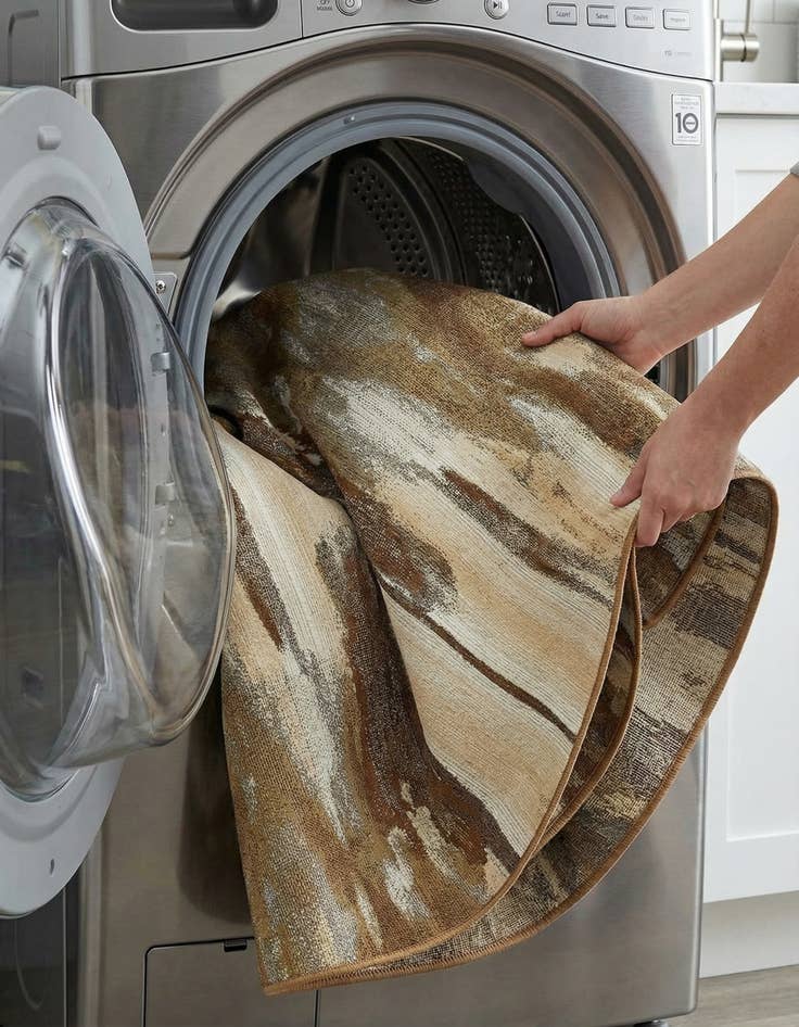 Detail image of 8' x 8'  Washable Modern Indoor / Outdoor Round Rug