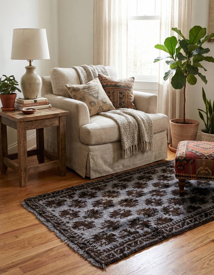 Detail image of 2' 8 x 4' 5  Hand Knotted Balouch Wool Rug