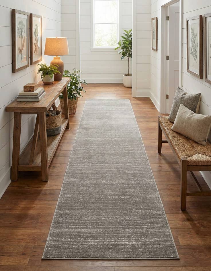 Detail image of Jill Zarin 2' 7 x 14' Uptown Madison Avenue Runner Rug