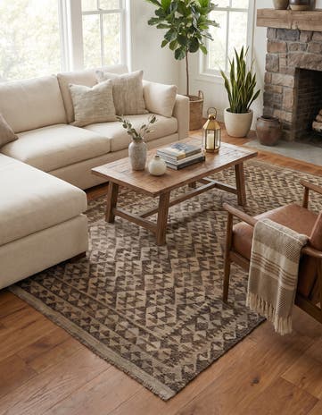 4' 2 x 6' 5 Hand Woven Kilim Maymana Wool Rug