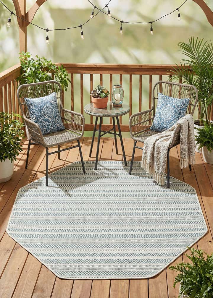 5' 3 x 5' 3 Easy-Clean Ribbon Indoor / Outdoor Octagon Rug