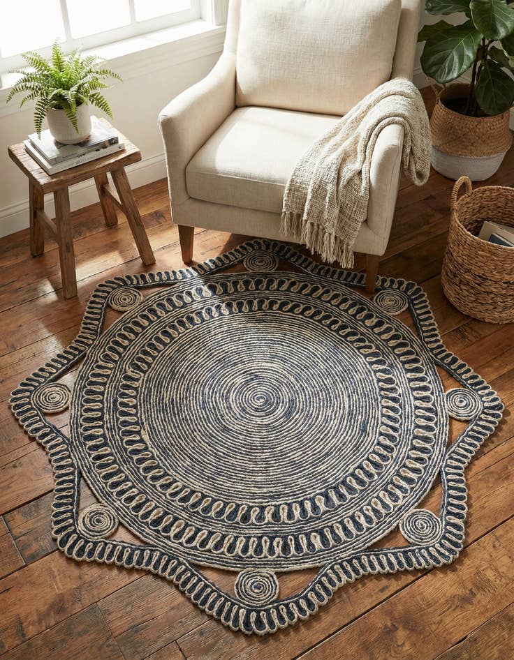Detail image of 5' 1 x 5' 1  Hand Braided Jute Round Rug