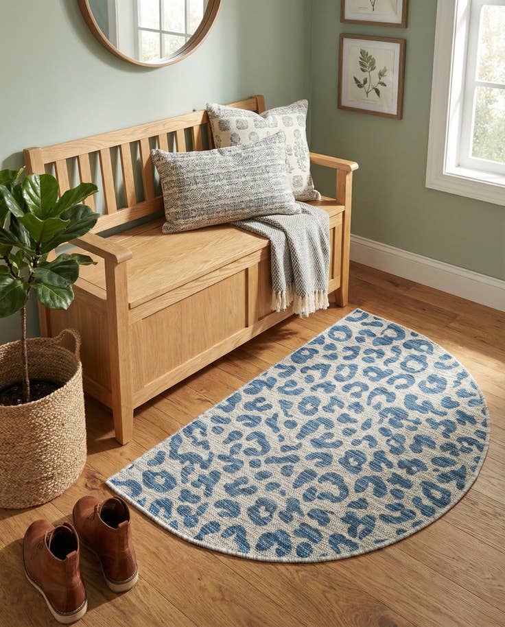 Detail image of 2' 7 x 4' Easy-Clean Safari Indoor / Outdoor Hearth Rug