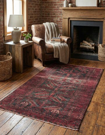 2' 9 x 5' 2 Hand Knotted Ultra Vintage Persian Wool Rug