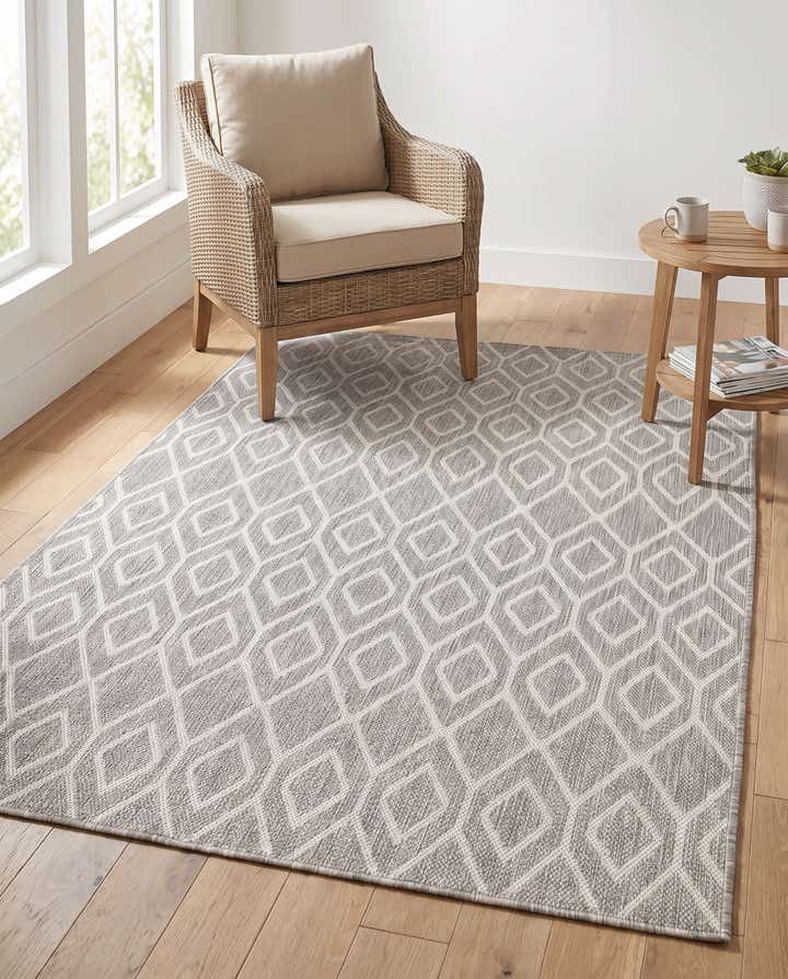 4' x 6' Easy-Clean Jill Zarin Turks and Caicos Indoor / Outdoor Rug