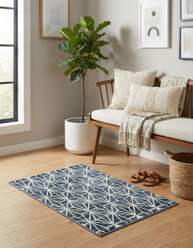 Detail image of 2' x 3' Uptown Fifth Avenue Rug