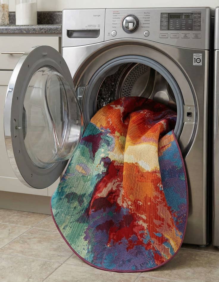 Detail image of  4' x 4'  Washable Modern Indoor / Outdoor Round Rug