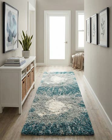  2' 7 x 8' Soft Touch Shag Runner Rug