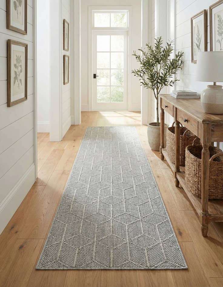 Detail image of 2' x 8' Easy-Clean Trellis Indoor / Outdoor Runner Rug