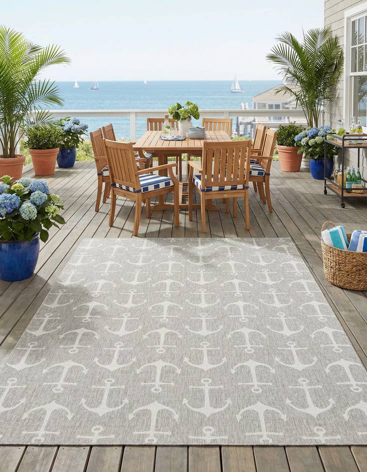 Detail image of 10' x 14'  Washable Coastal Indoor / Outdoor Rug