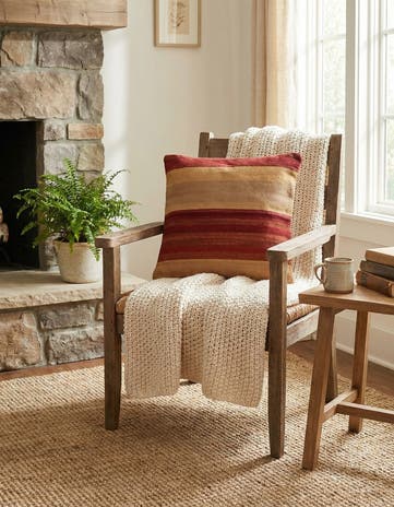 2' 5 x 2' 5 Hand Woven Pillow Wool Square Rug