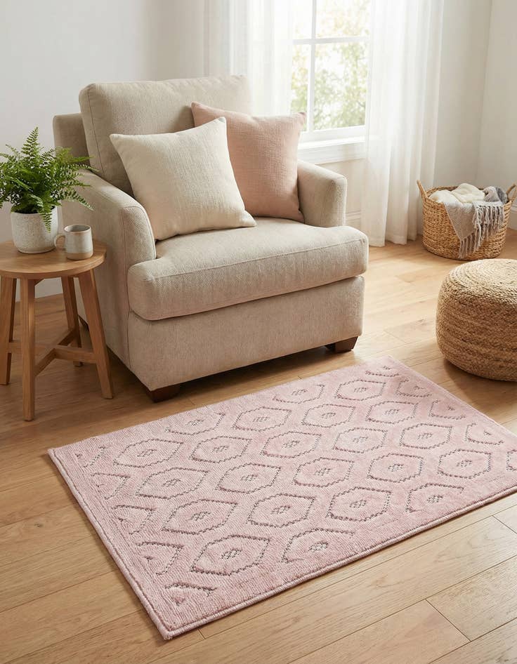 Detail image of  2' x 3'  Washable Trellis Textured Indoor / Outdoor Rug