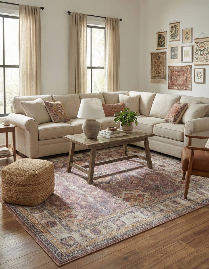 Detail image of 7' 10 x 10' Timeless Rug