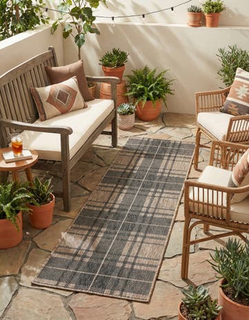 Black and Brown Easy-Clean Checkered Indoor / Outdoor Runner Rug
