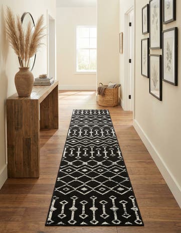 2' x 9' 10 Kasbah Trellis Runner Rug